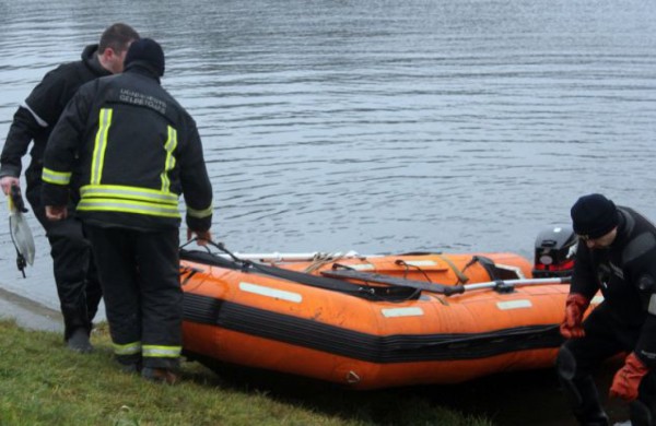 Jonavos ugniagesių gelbėtojų savaitgalis: skubėjo į iškvietimus nuo potvynio iki sprogimo grėsmės