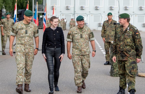Tarnybą Lietuvoje pradeda 18-osios rotacijos NATO Daugianacionalinė kovinė grupė