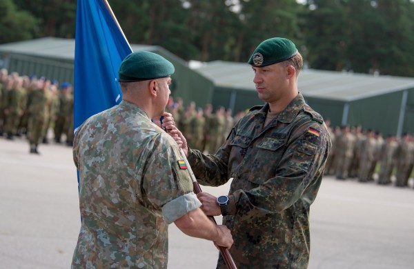 Tarnybą Lietuvoje pradeda 18-osios rotacijos NATO Daugianacionalinė kovinė grupė