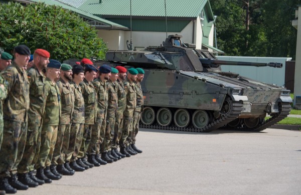 Tarnybą Lietuvoje pradeda 18-osios rotacijos NATO Daugianacionalinė kovinė grupė