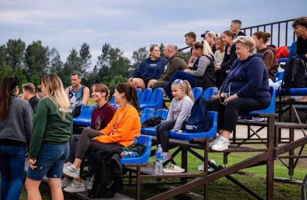 Užusaliuose atidaryta nauja paplūdimio tinklinio aikštelė