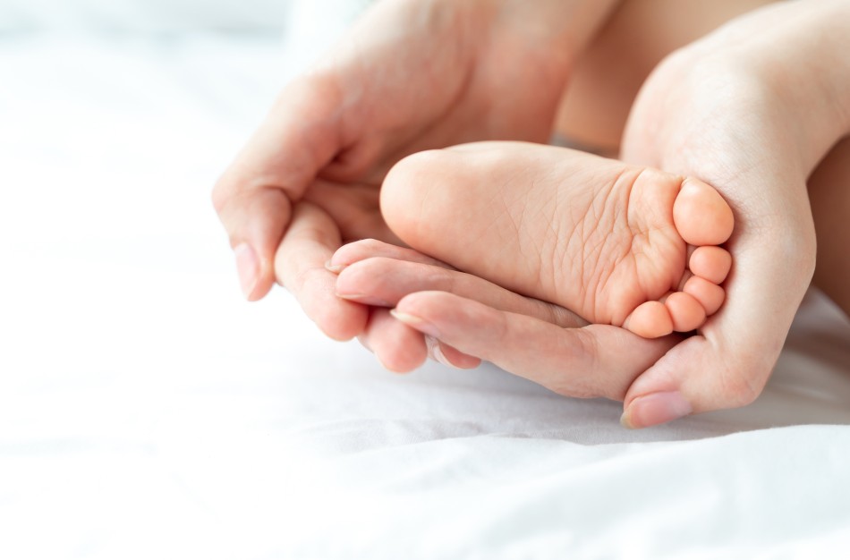 Gyvybę gelbstinčios naujagimių patikros: ką gali atskleisti vienas kraujo lašas?