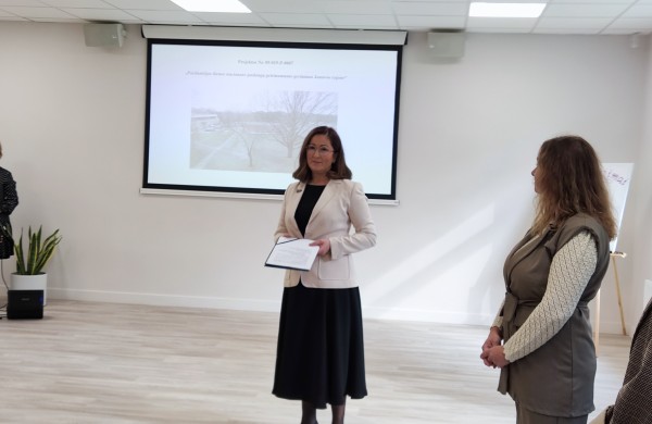 Jonavos sveikatos priežiūros centras atveria duris po atnaujinimo: tūkstantinės investicijos į gyventojų sveikatą