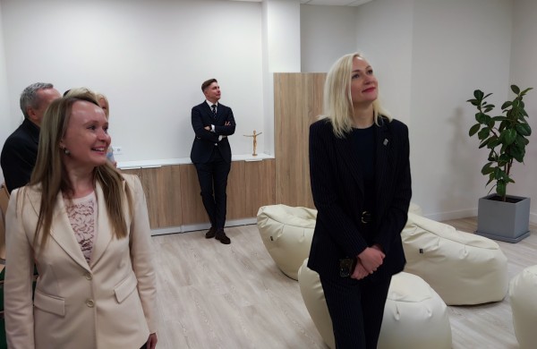 Jonavos sveikatos priežiūros centras atveria duris po atnaujinimo: tūkstantinės investicijos į gyventojų sveikatą