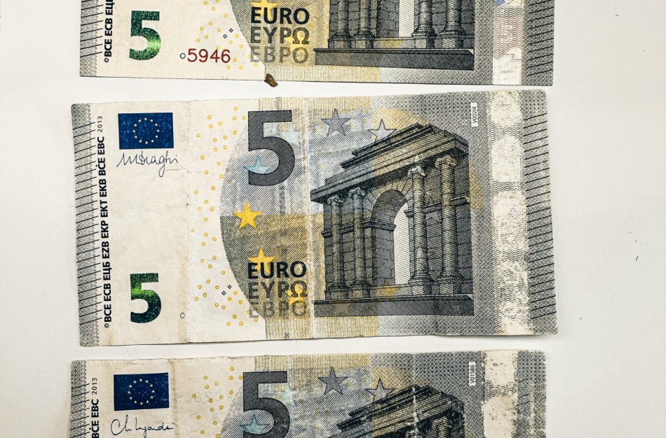 Išskalbėte banknotą? Nebūtinai jį praradote – ką verta žinoti?