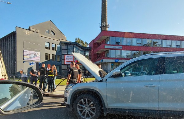 Avarija Jonavos centre: grėsmingai atrodęs įvykis