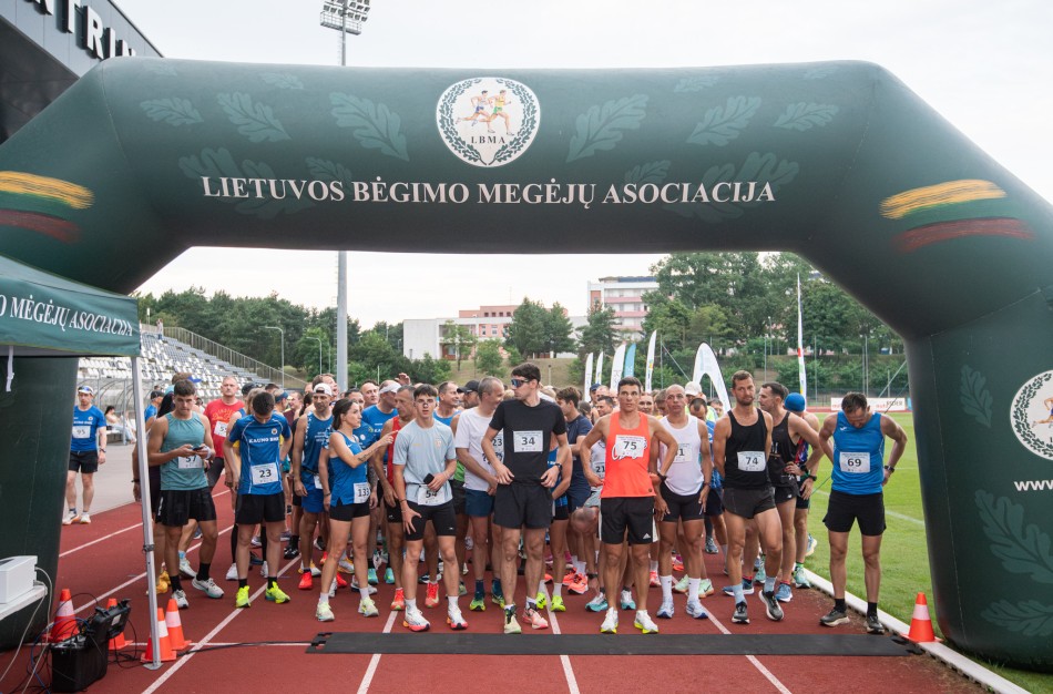 Finišavo 2025 m bėgimo taurės sezonas!