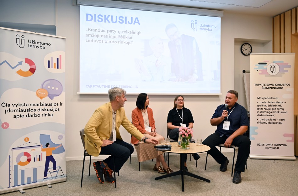 Tyrimas atskleidė: pusė darbdavių nenori vyresnių darbuotojų