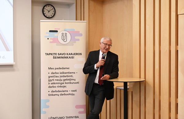 Tyrimas atskleidė: pusė darbdavių nenori vyresnių darbuotojų
