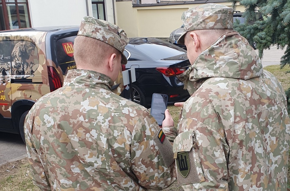 Apie 5,5 tūkst. Lietuvos piliečių, esančių aktyviajame rezerve, sulauks Lietuvos kariuomenės kvietimo
