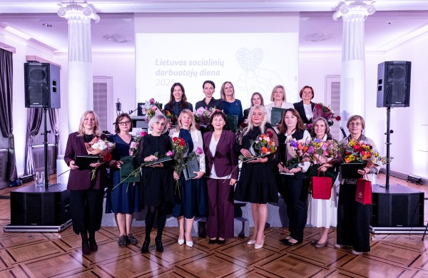 ,,Gerumo žvaigždė" - Agnei Krajašienei, Jonavos rajono socialinių paslaugų centro padalinio – Globos centro vedėjai