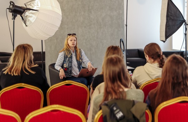 Jonavos muziejus ir menininkai nusitaikė į jaunimą: kviečia naujai pažvelgti į miesto istoriją 