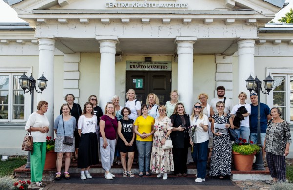 Jonavos muziejus ir menininkai nusitaikė į jaunimą: kviečia naujai pažvelgti į miesto istoriją 