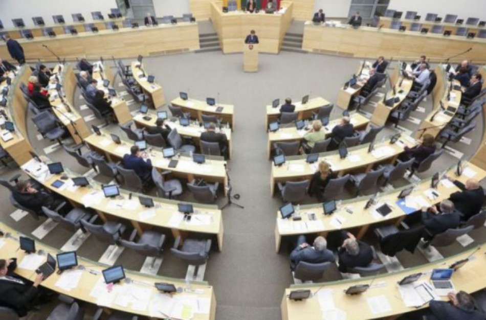 Suteikiama galimybė visiems  realiuoju laiku stebėti teisės aktų projektų svarstymo eigą parlamente