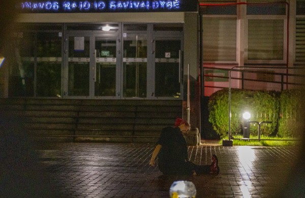 „Negedėkime kultūros“: Jonavoje – menininkų žinutė iš streiko dienos