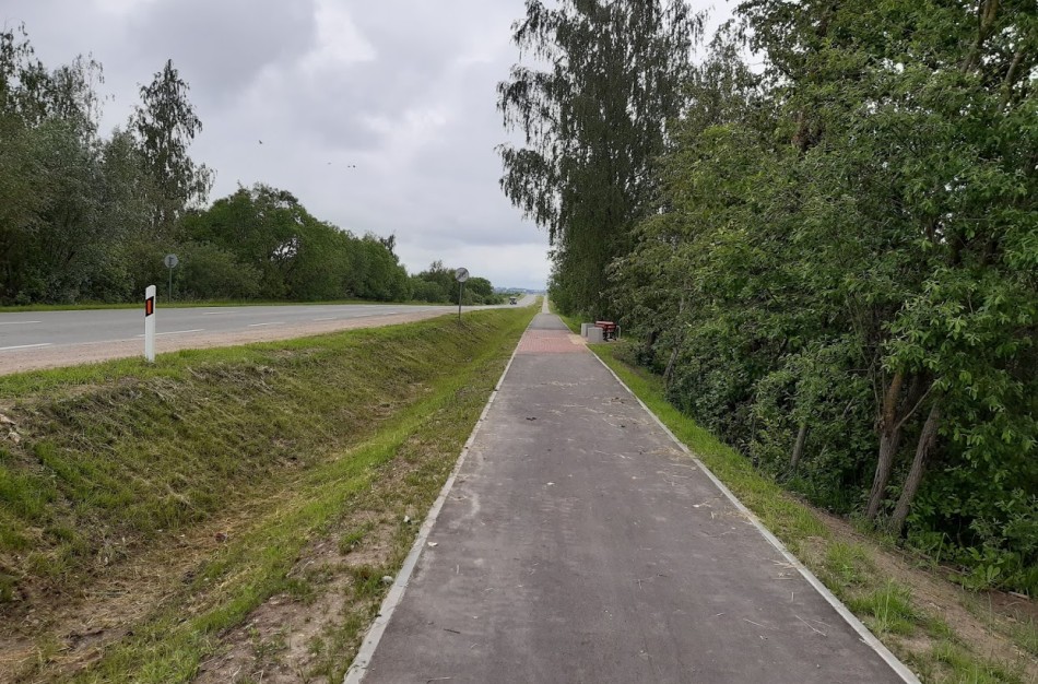 „Via Lietuva“:  Karmėlavą su Kaunu sujungs tiesiamas naujas pėsčiųjų ir dviračių takas