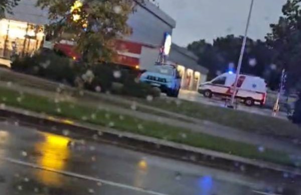 Jonaviečius išgąsdino incidentas „Lidl“ parduotuvėje: ryte skubėjo medikai, policija ir ugniagesiai