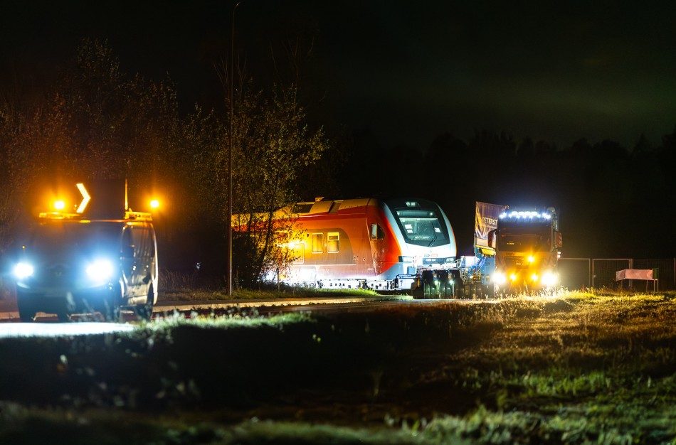 Svarbus etapas LTG istorijoje: į Lietuvą atkeliavo naujas elektrinis traukinys