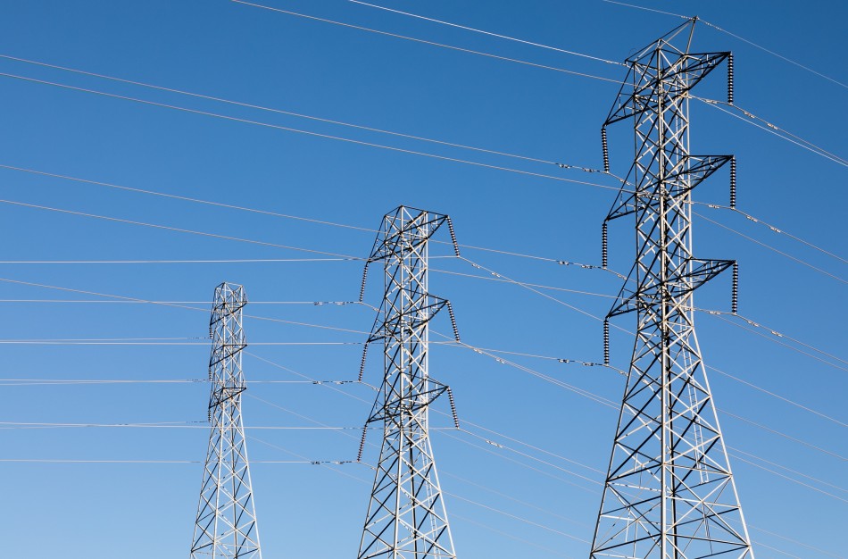 VERT nustatė elektros energijos reguliuojamų paslaugų kainų viršutines ribas