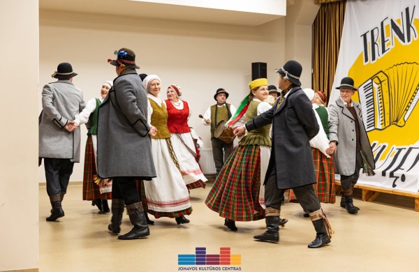„Trenk polkutę“ subūrė Jonavos krašto folkloro ir kapelų mylėtojus
