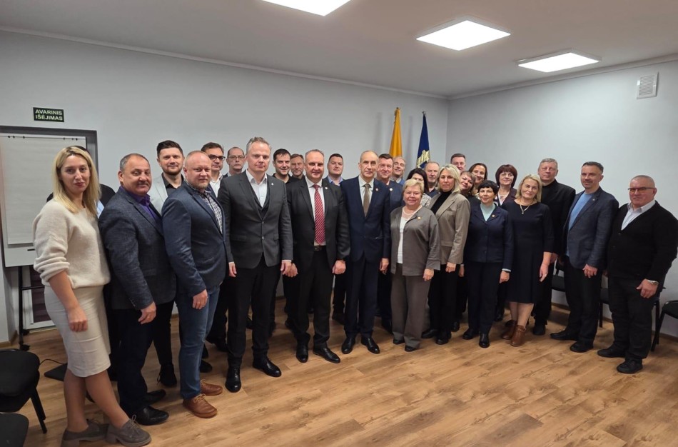 Kelių priežiūros klausimai aptarti su Lietuvos savivaldybių seniūnais