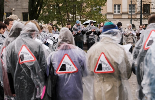 Peticijos vardų skaitymu pažymėtas Lietuvos kultūros bendruomenės peticijos perdavimas Vyriausybei