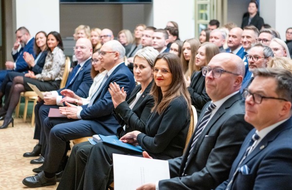 Prezidentas: tegul teismų sprendimai tarnauja žmogui ir padeda siekti socialinės taikos