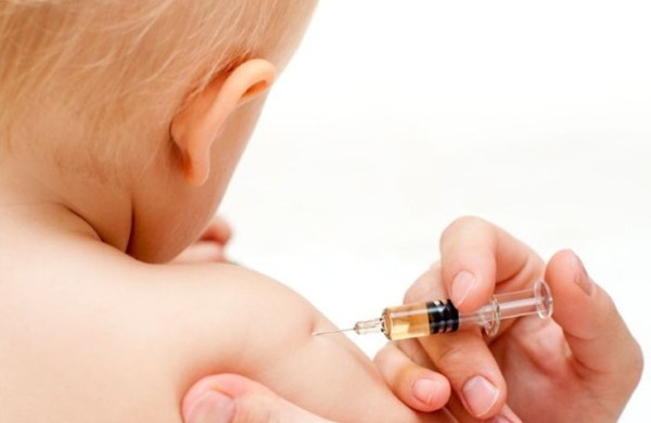 Gripas jau plinta tarp mažamečių: gydytoja ragina nedelsti ir skiepytis dabar