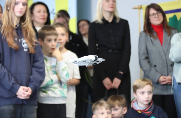 Jonavoje atidarytas dronų mokymų centras „Airtech“