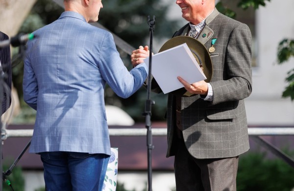 Vytautas Kaminskas apie medžioklės prasmę: „Miškas iškrauna blogybes ir pakrauna gerumu“