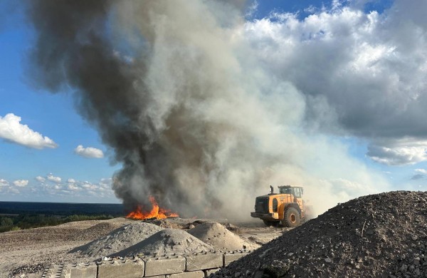Baigti tyrimai dėl gaisrų atliekų sąvartynuose Kauno regione: aplinkai padaryta žala viršija 28 tūkst. eurų