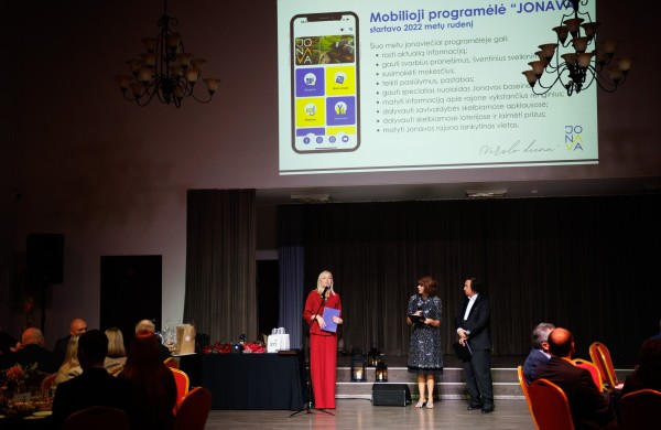 „Verslo dienos“ renginyje pagerbti konkurso „Sukurta Jonavoje“ dalyviai ir laimėtojai