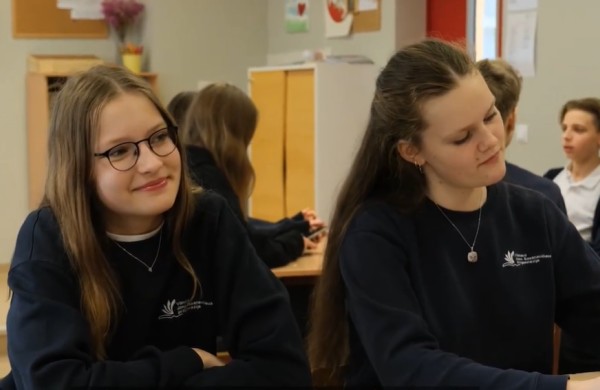 Universalus dizainas mokymuisi: sukurta mokomųjų vaizdo klipų serija