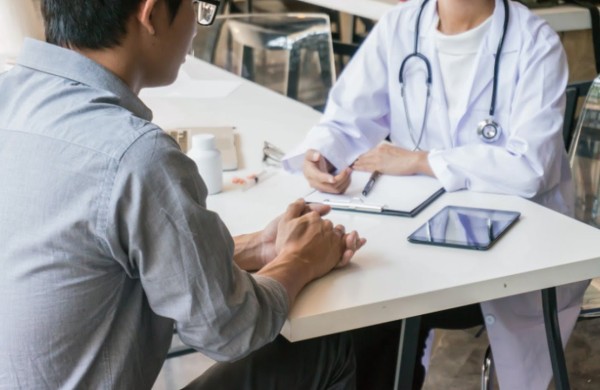 Naujausias tyrimas: šeimos gydytojo kvietimas – svarbiausias postūmis gyventojams dalyvauti prevencinėse programose