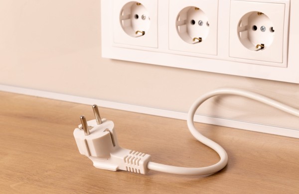 Pažeidžiamiems elektros energijos vartotojams – mažesnės kainos, neapkraunant kitų vartotojų