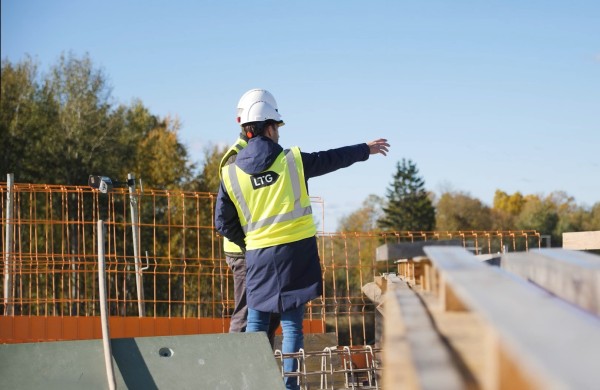 „Rail Baltica“ kuria darbo vietas ir skatina tautiečių sugrįžimą iš užsienio