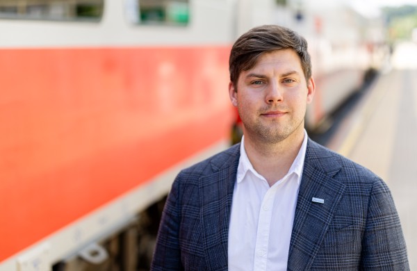 „Rail Baltica“ kuria darbo vietas ir skatina tautiečių sugrįžimą iš užsienio