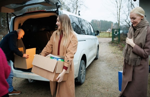 Pasibaigus gyvūnų gerovės mėnesiui, beglobiams perduota parama