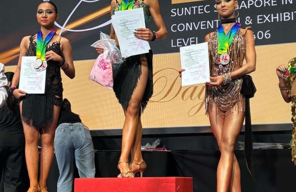 13 - asis sportinių šokių čempionatas Singapūre