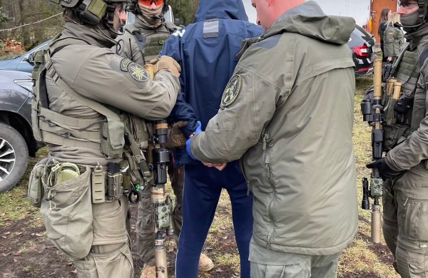 Jungtinės teisėsaugos pajėgos sudavė smūgį kontrabandos oro balionais gabentojams