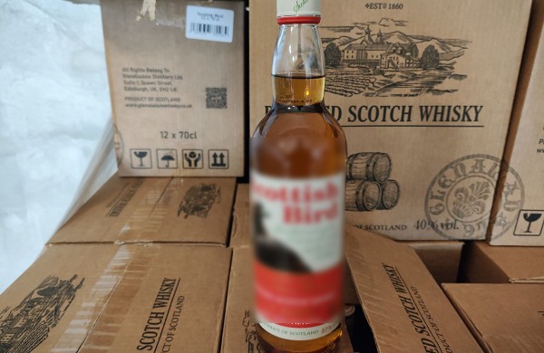 Prieš didžiąsias metų šventes – nelegalaus alkoholio antplūdis