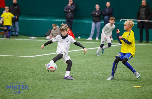 Jonavos 2015 m. futbolo komanda dalyvavo tarptautiniame „Liepoja Winter Cup“ turnyre