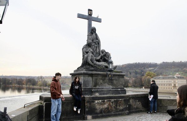 Jonavos kultūros centro vaikų pop choras „Šuldu Buldu“ festivalio scenoje Prahoje