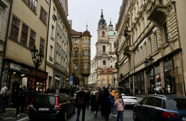 Jonavos kultūros centro vaikų pop choras „Šuldu Buldu“ festivalio scenoje Prahoje