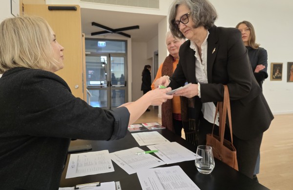 E. sveikata, kultūra ir saugumo ABC– vos keliais paspaudimais. Prasideda Senjorų dienos internete 2025