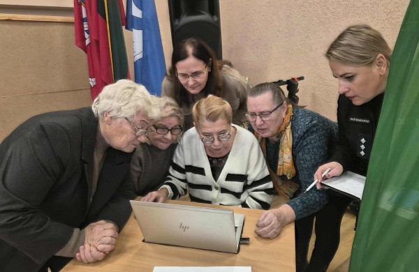 Jonavos TAU – senjorų saugumo šventė: „Senjorų ture“ triumfavo Jonavos komandos