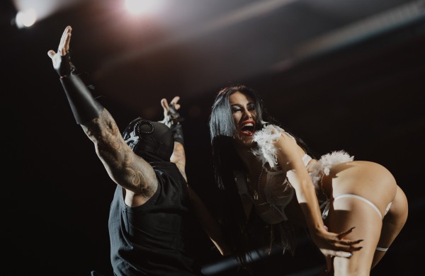 Įspūdžių vakaras „Eros 2025“: pasirodymai, pranešimai ir aistringa festivalio atmosfera