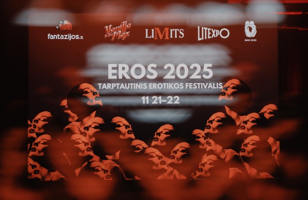 Įspūdžių vakaras „Eros 2025“: pasirodymai, pranešimai ir aistringa festivalio atmosfera