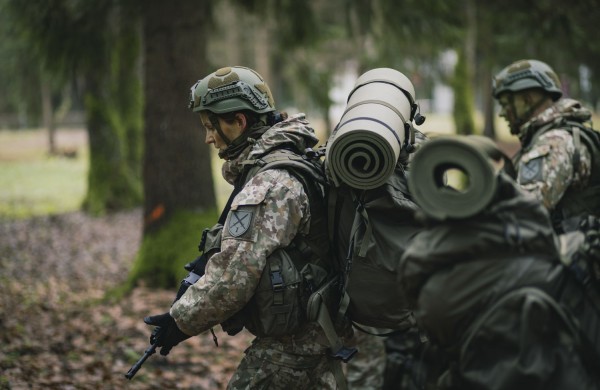 Savanoriška nenuolatinė tarnyba – nebe tik Savanorių pajėgose: Lietuvos kariuomenės 1-oji divizija rengia nenuolatinės karo tarnybos karius būti divizijos štabo specialistais