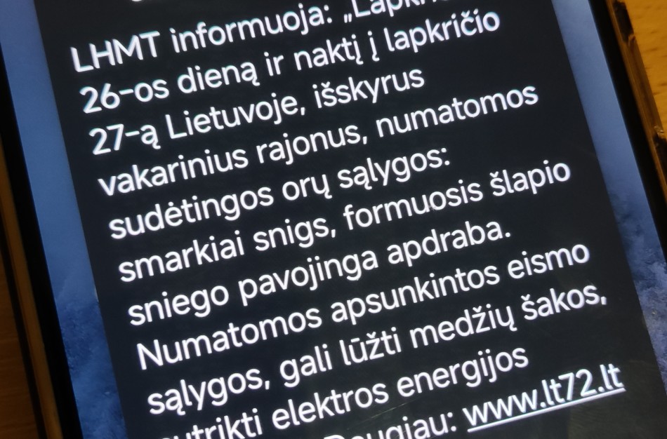 Perspėjimas dėl laukiančio gausaus sniego